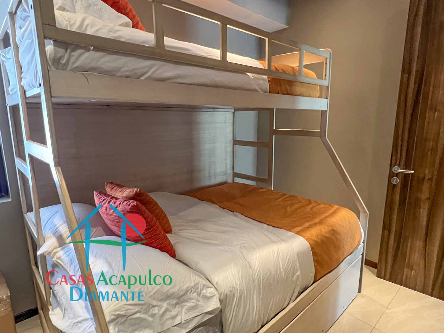 La Isla Emerald K2 - Recámara dos 2